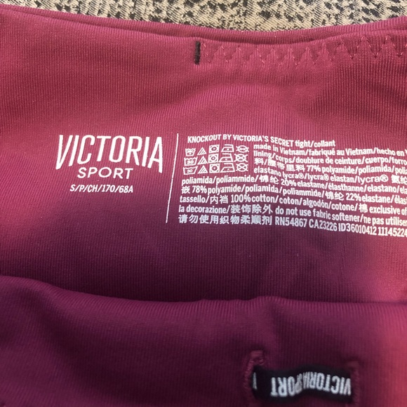 Victoria Sport Knockout leggings in size small - Picture 4 of 5